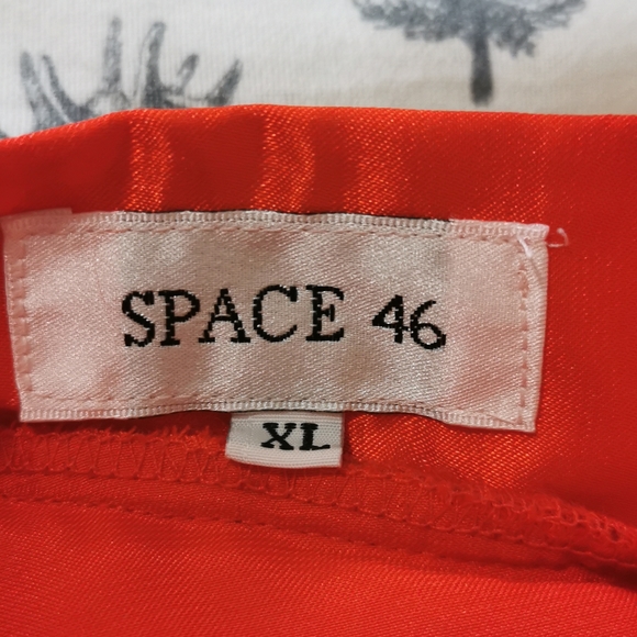 Red Tutu Skirt- Pink Lily Boutique NWT - Picture 6 of 7